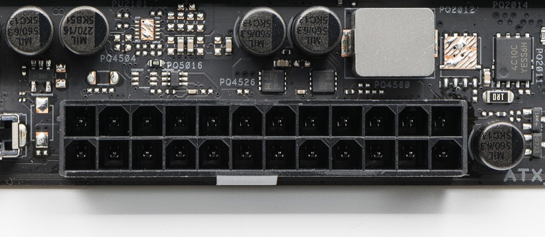 Groot ATX-voedingsconnector